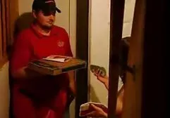 Striptease en la anal virgen casero piano y mierda en ambos agujeros