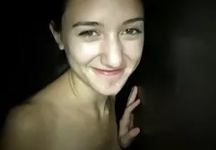 Los deberes de la mujer incluyen solo anal swinger casero sexo