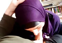 Dos lesbianas disfrutar el anal brutal casero fisting caliente