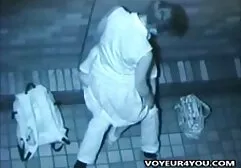 Tengo que sudar para satisfacer a esta anal casero jovencita mujer