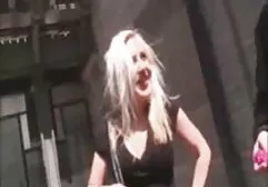 Cuatro ninfas intercambian casting anal casero sus agujeros