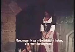 La gay anal casero hombre screwing en la puerta ambos niñas
