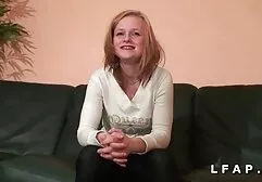jóvenes Asiático las mujeres gemir Duro :Por: la penetración de la miembro es de espesor en el mejor video de sexo anal casero estrecho Vagina