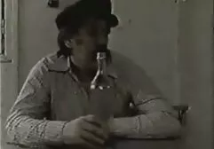Chica en aceite primer anal video casero y semen