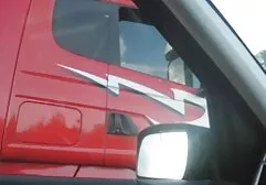 Dos morenas casualmente relajarse con una pareja sexual doloroso anal casero