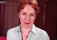 Nena masturbándose en sexo casero por detras la naturaleza