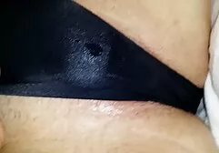 Un hombre con tatuajes anal casero xvideos se acercó a un amigo y sobrino