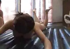 Morena disfrutando el pene de un amigo de la familia ver videos caseros de sexo anal