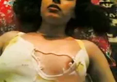 Follada a su amada vecina seso anal casero durmiendo novia