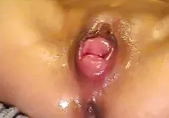 Fresco consolador redimir anal real casero a una chica