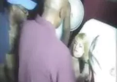 Chica joven tentando a un perro sex casero anal adulto