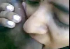 Morena adora casero anal español a un gran miembro de su nueva novia