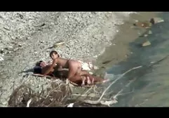 Madre con mucho gusto compartirá videos caseros por el ano con su hija un hombre respetable